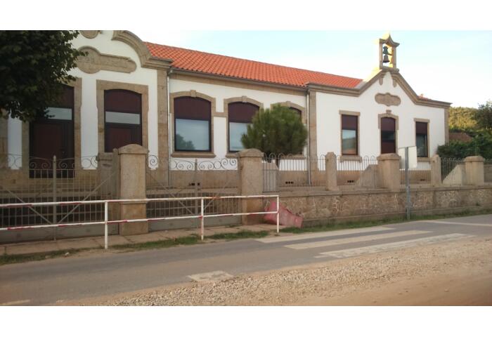 Escola Básica 1 com JI de Paço